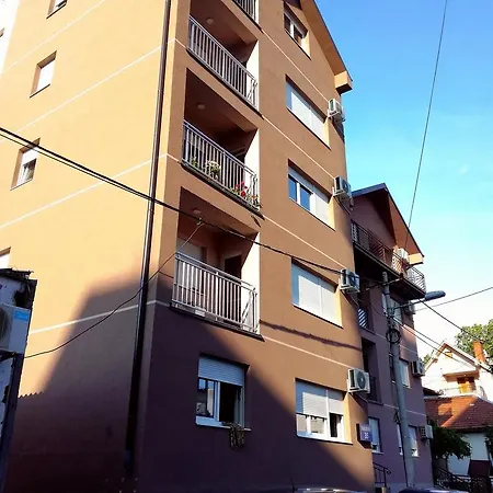 Apartment Leonis Belgrade Exterior photo