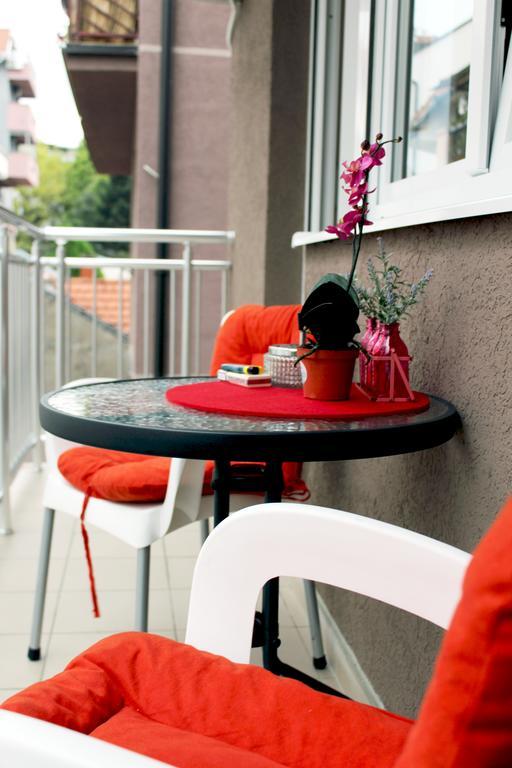 Leonis Belgrade
